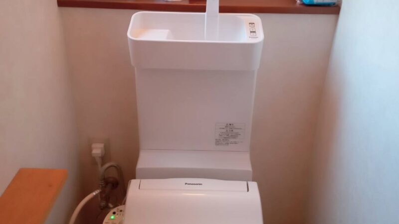 タンクレス（手洗い付）トイレの交換