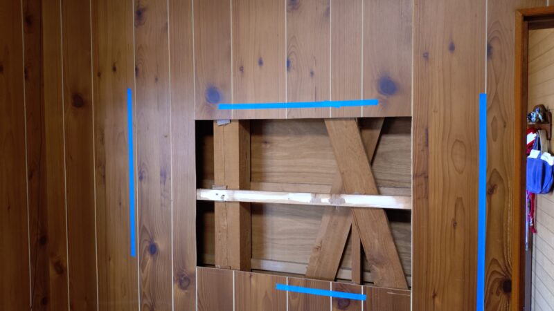 TVを入れ替えそれを壁掛けに！そして模様替えも！？