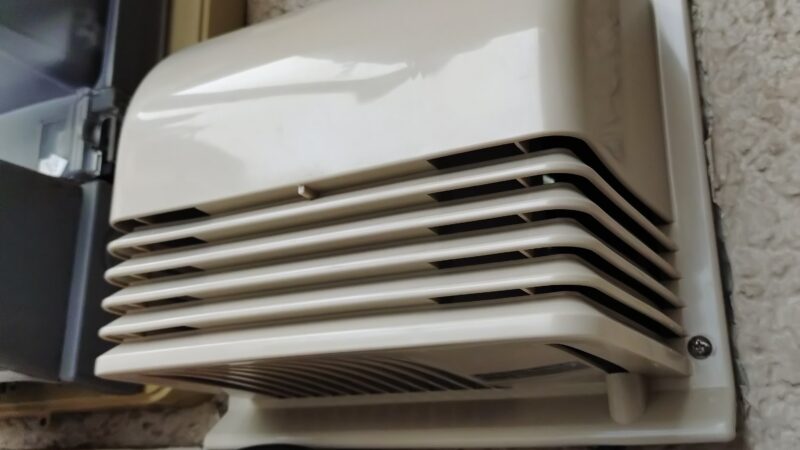 お風呂の換気扇（屋外カバー）の交換【従業員体験談１９９】