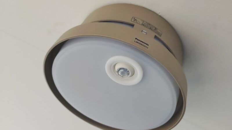 （屋外）照明器の交換【従業員体験談２１２】